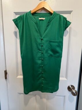 Anthropologie - Tulle Emerald Green Button-Front Blouse